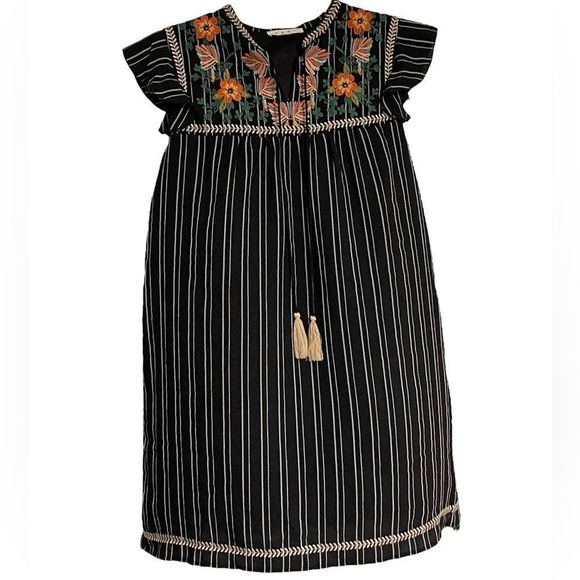 THML Dresses & Skirts - THML Dress For Women Preowned Sz. Small